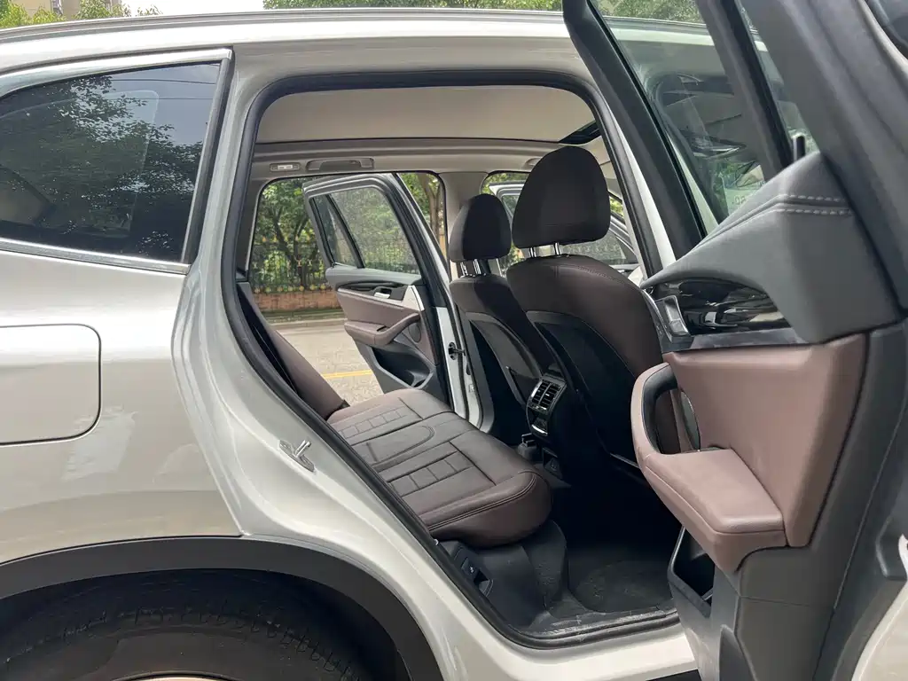 BMW X3 2020 — фото 19