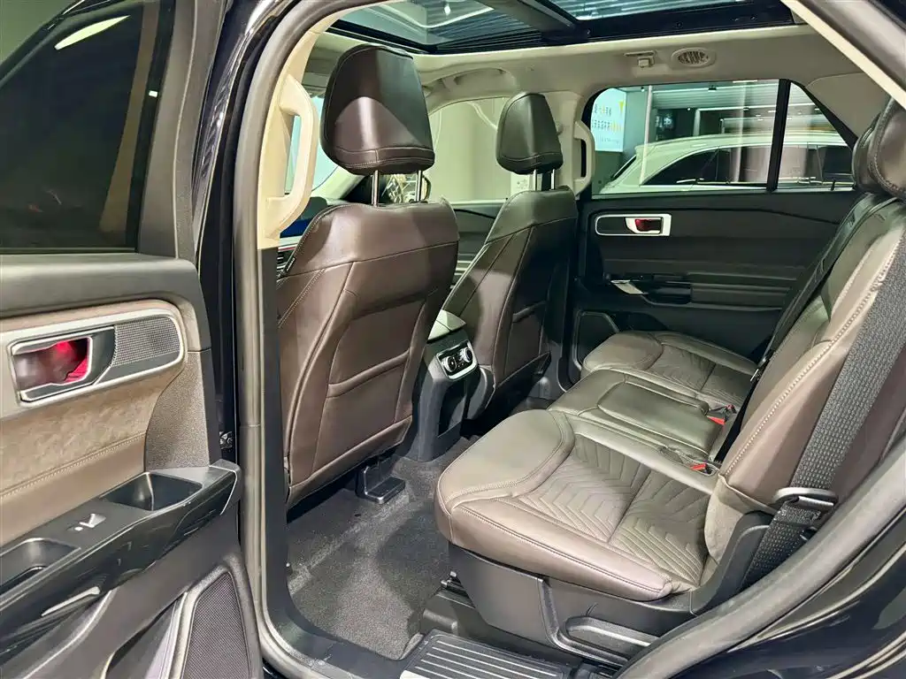 Ford Explorer 2026 — фото 26