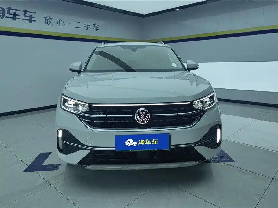 Volkswagen GTE PHEV 2023 — фото 2