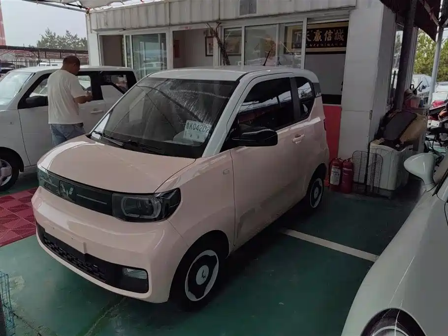 Wuling MINIEV 2023