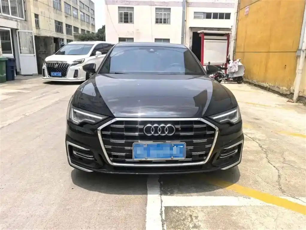 Audi A6L 2025