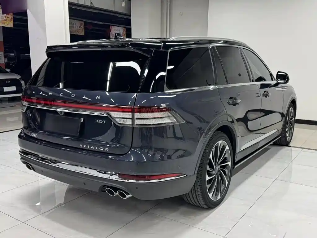 Lincoln Aviator 2021 — фото 7