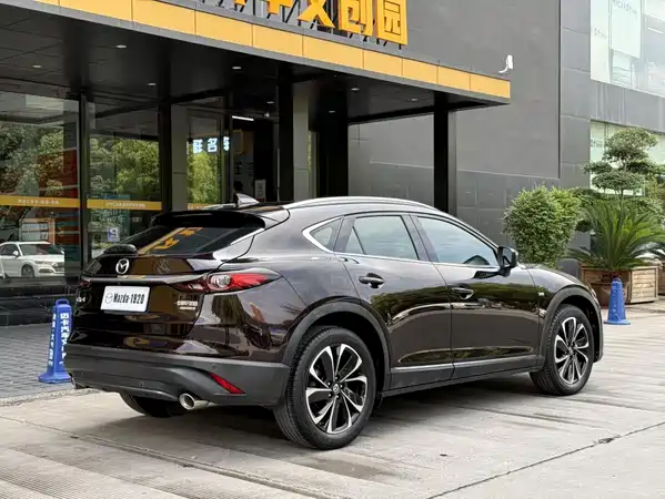 Mazda CX-4 2020