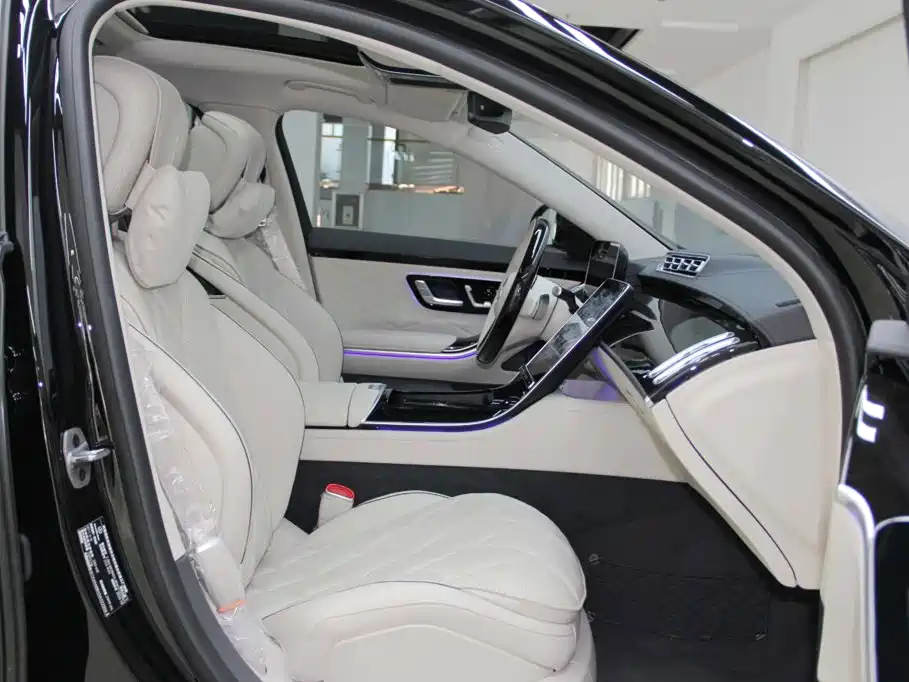 Mercedes-Benz Maybach S-Class 2025 — фото 12