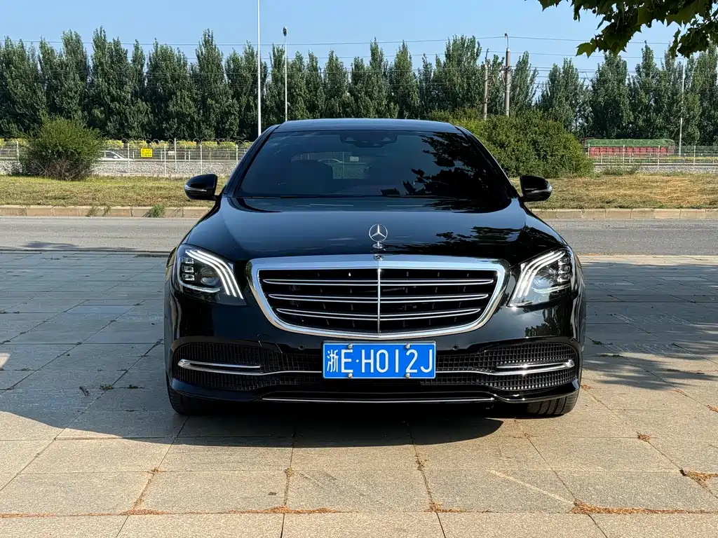 Mercedes-Benz S-Class 2020