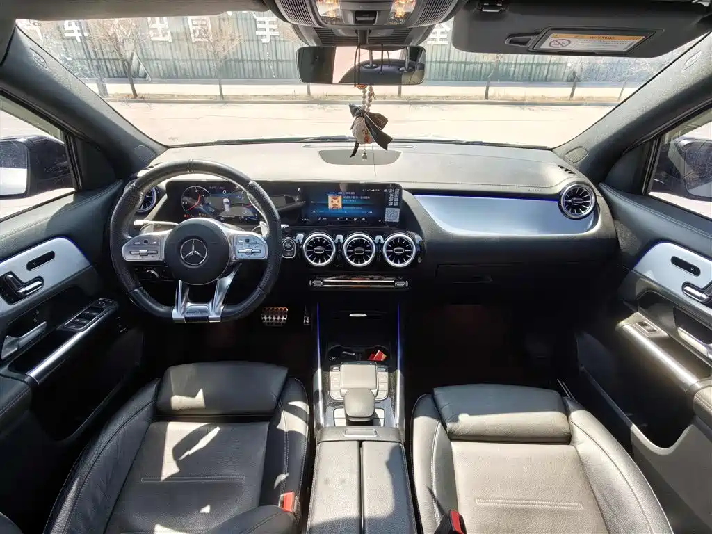 Mercedes-Benz GLA AMG 2022 — фото 6