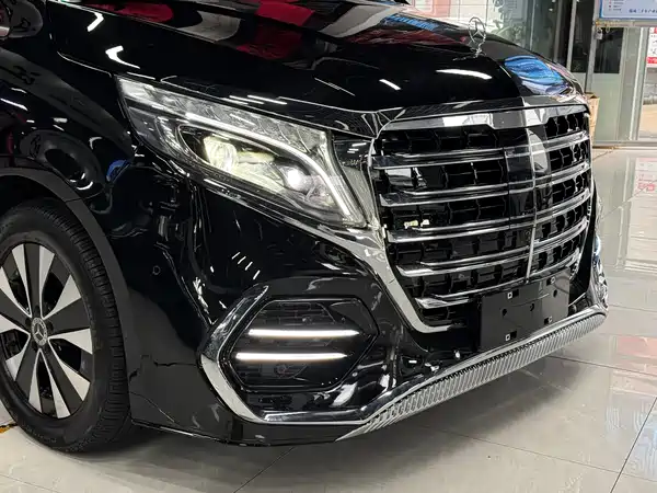 Mercedes-Benz Vito 2023
