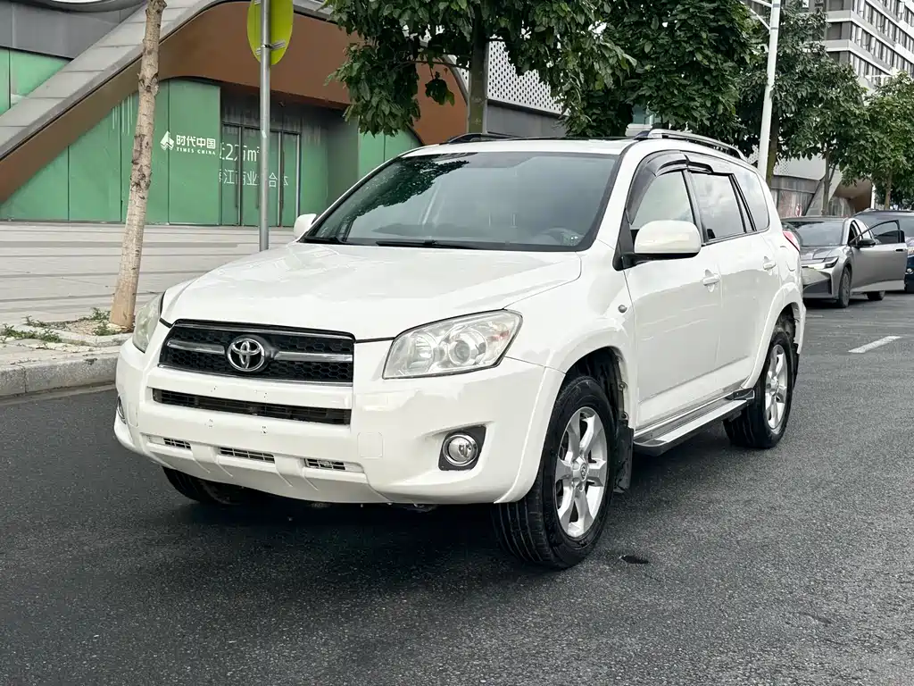 Toyota RAV4 2009