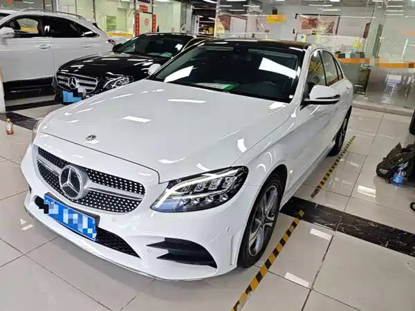 Mercedes-Benz C-Class 2021
