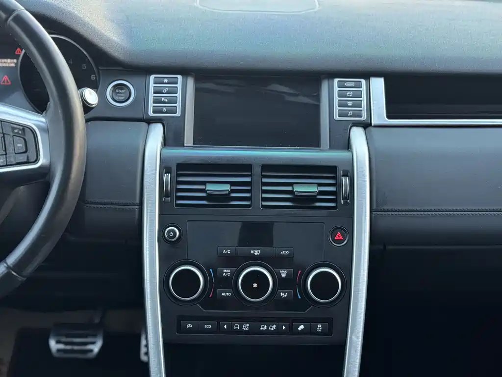 Land Rover Discovery Sport 2016 — фото 23