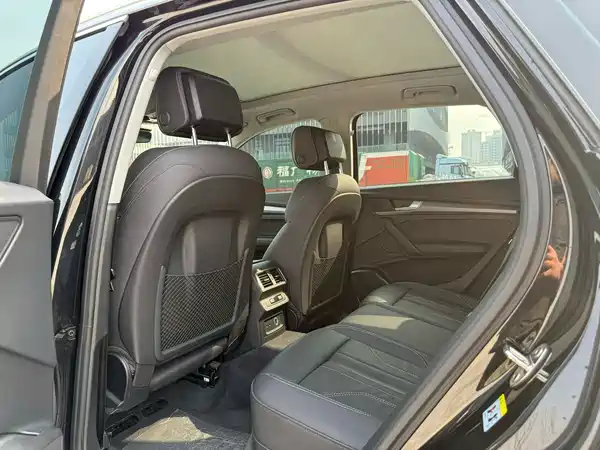 Audi Q5L 2022