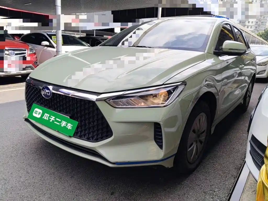 BYD e2 2021