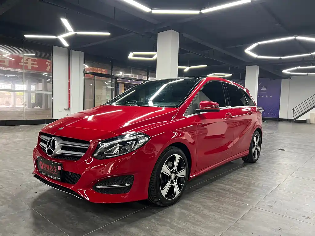 Mercedes-Benz B-Class 2016 — фото 2