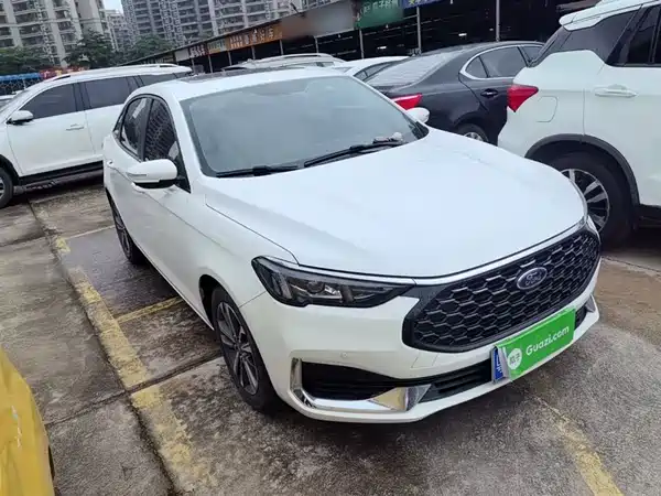 Ford Escort 2021