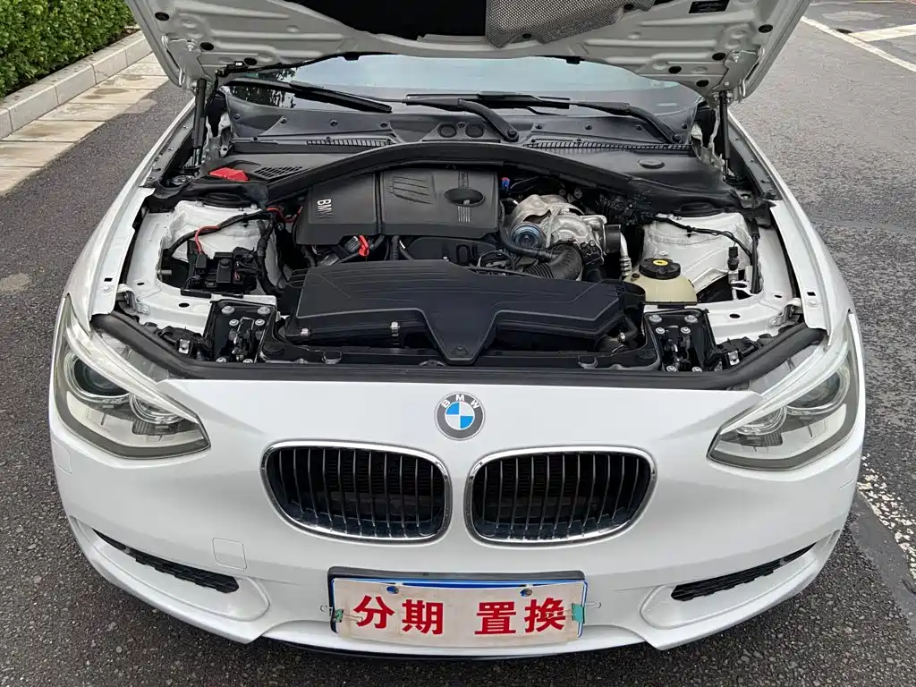 BMW 1 Series 2012 — фото 18