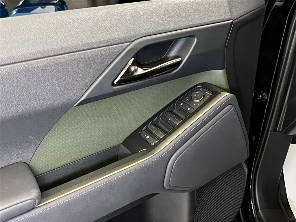 Lexus GX 2025 — фото 14
