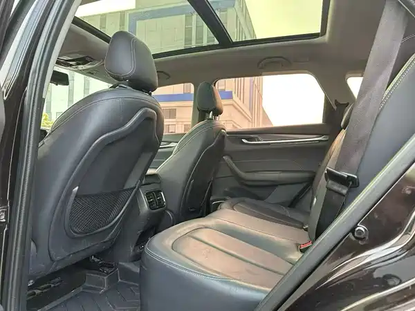 Brilliance V7 2018