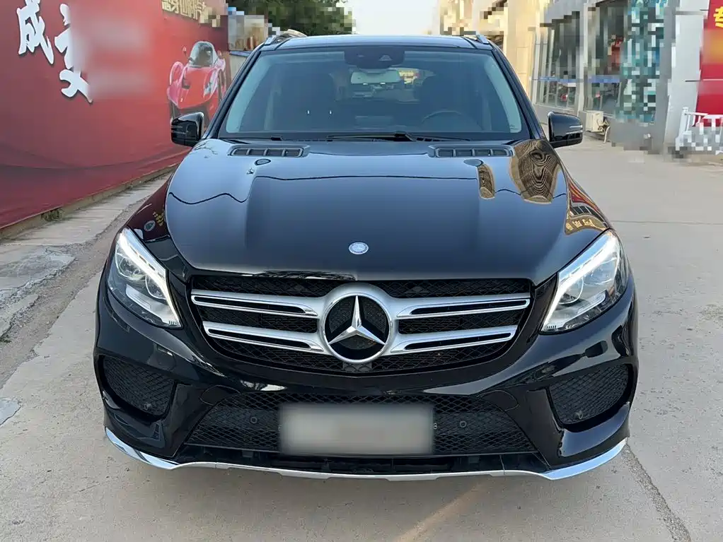 Mercedes-Benz GLE 2016