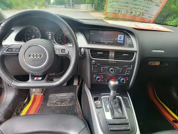 Audi A5 2011