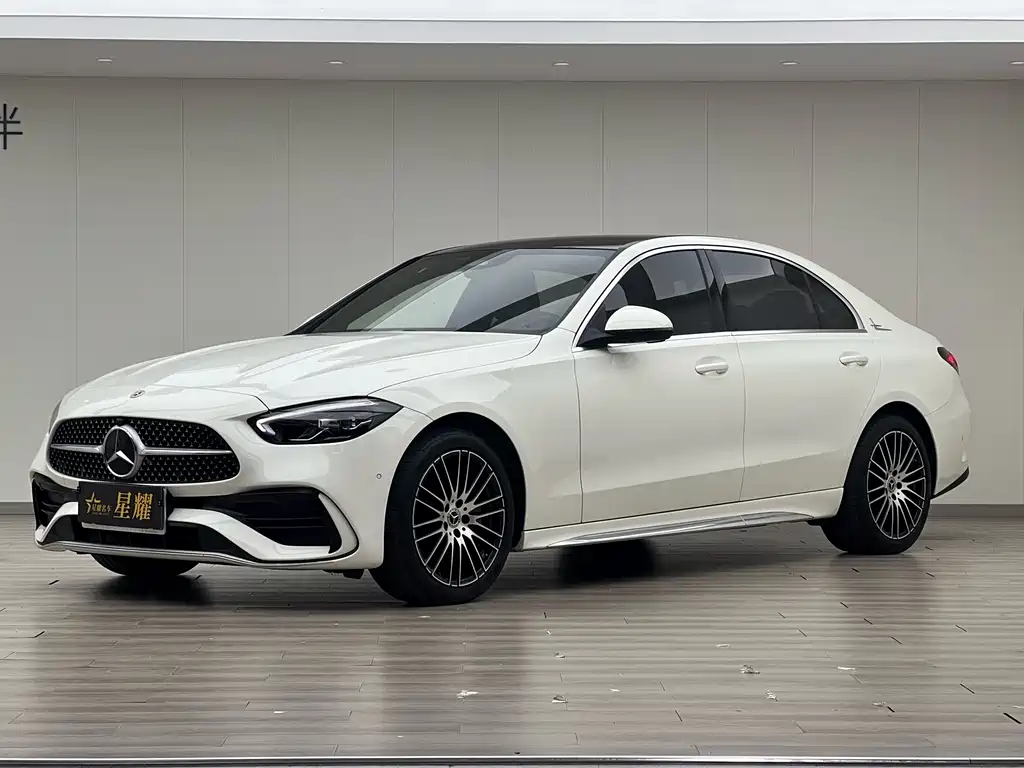 Mercedes-Benz C-Class 2023 — фото 2