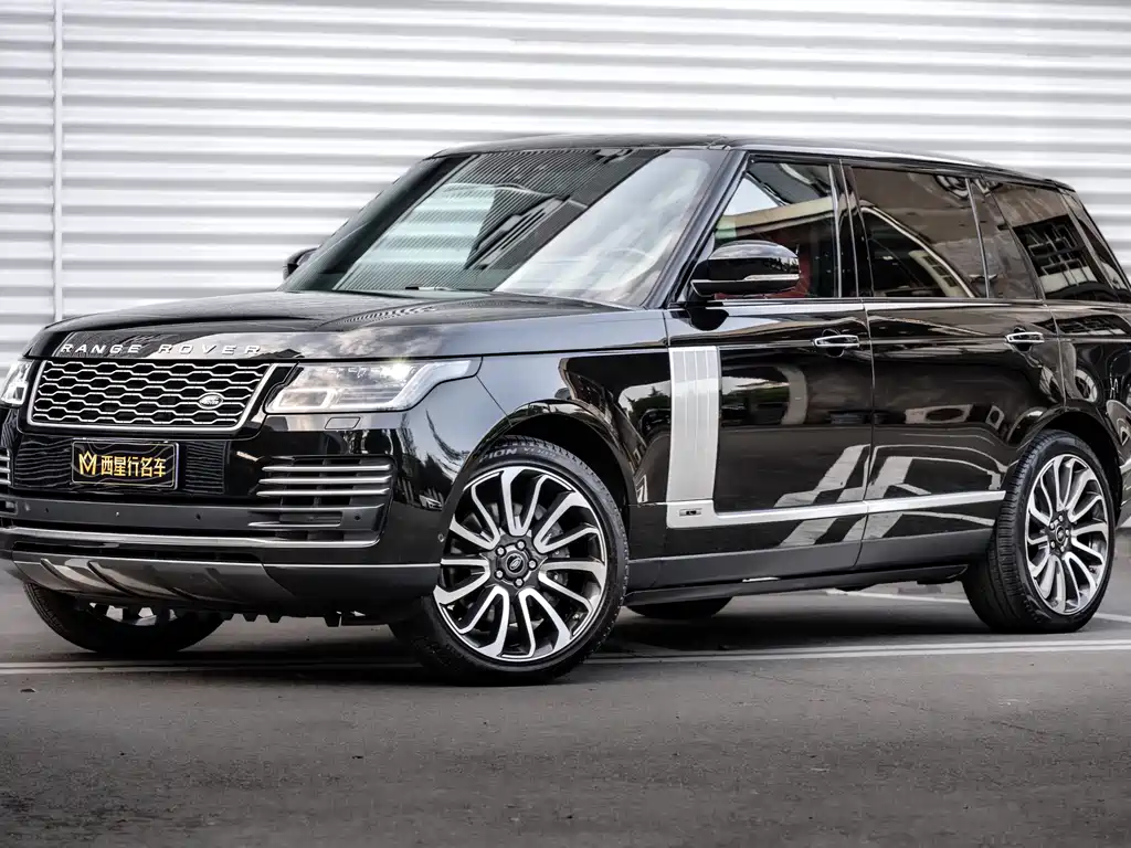 Land Rover Range Rover 2021 — фото 1