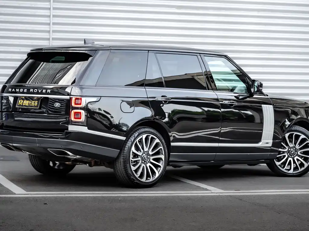 Land Rover Range Rover 2021 — фото 4