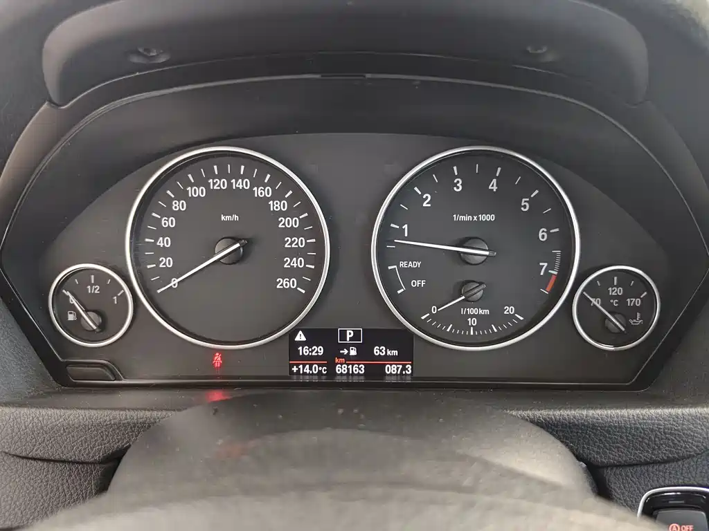 BMW 3 Series GT 2017 — фото 11