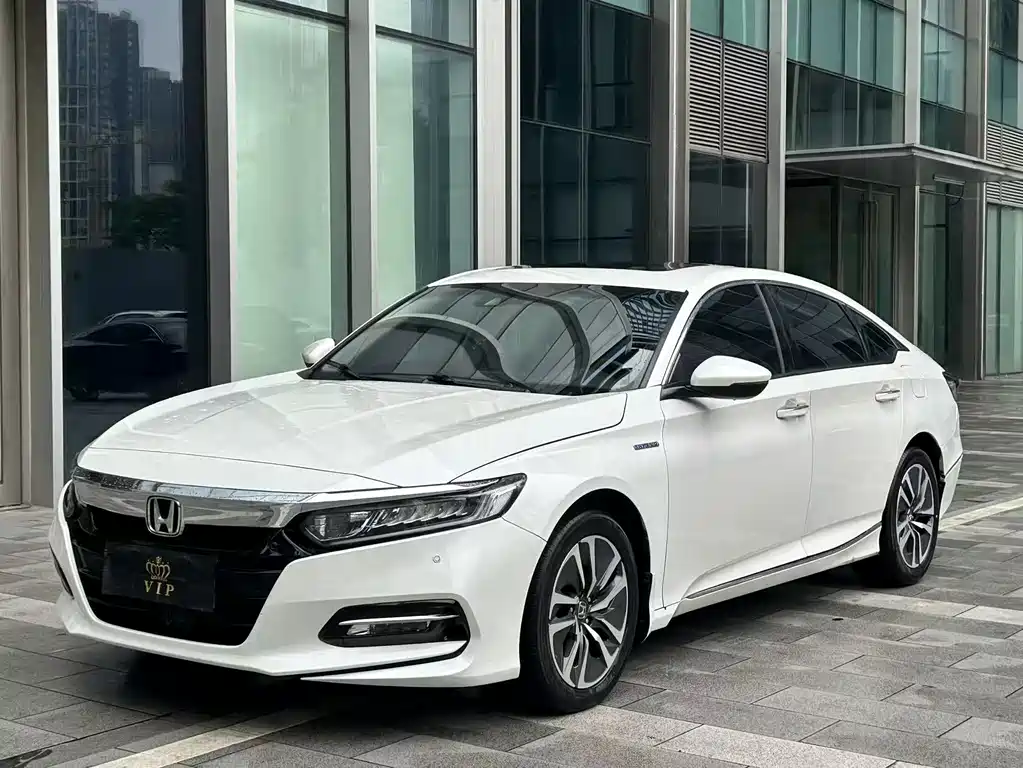 Honda Accord 2020 — фото 1