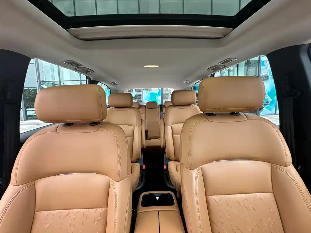 Maxus G50 Plug-In Hybrid 2025 — фото 33