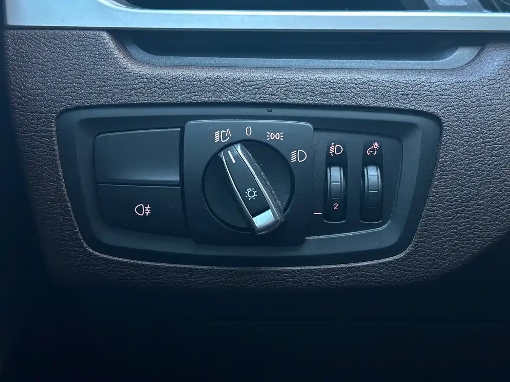 BMW X1 2021 — фото 16