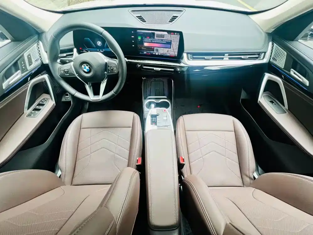 BMW X1 2025 — фото 15