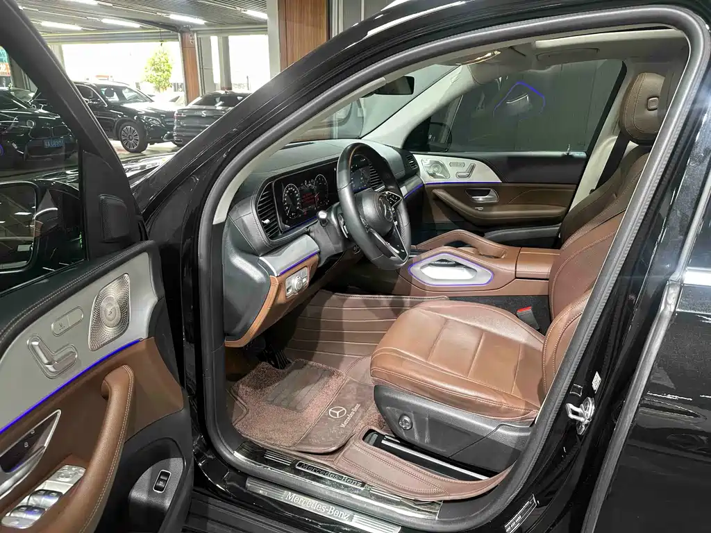 Mercedes-Benz GLE 2023 — фото 3