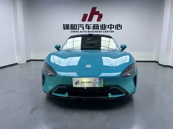 Xiaomi SU7 2024