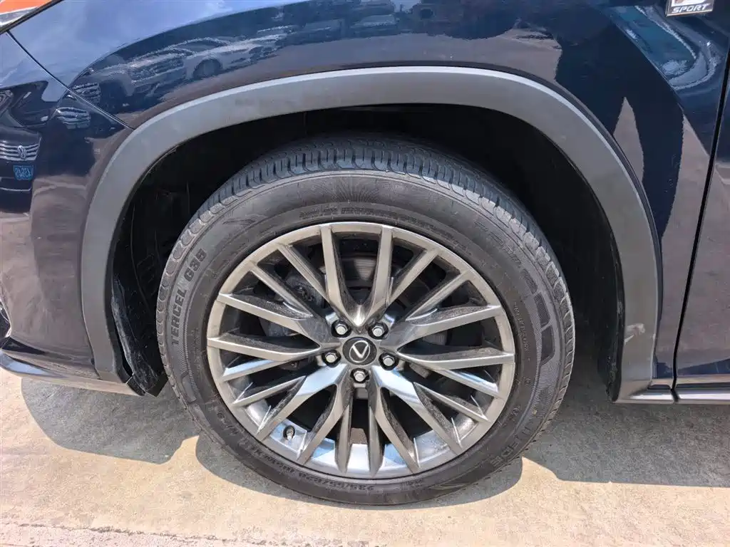 Lexus RX 2018