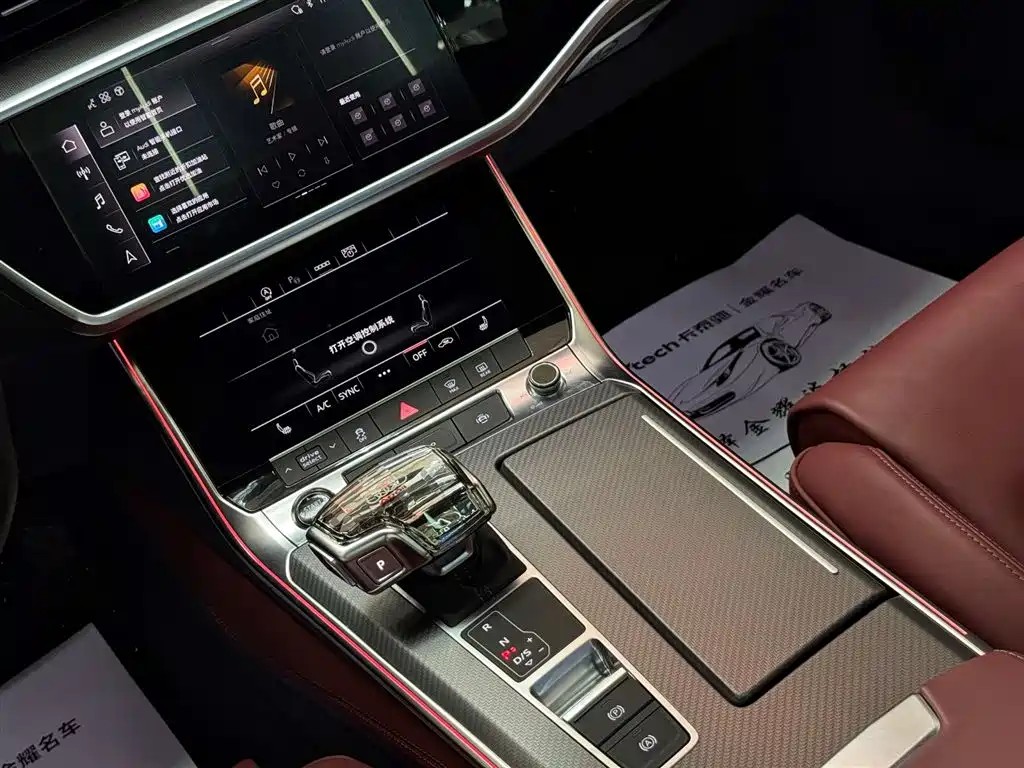 Audi A7L 2025 — фото 10
