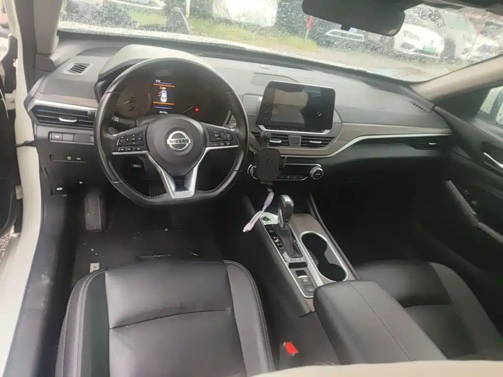 Nissan Teana 2021 — фото 10
