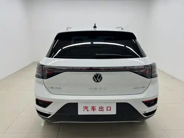 Volkswagen T-Roc 2023