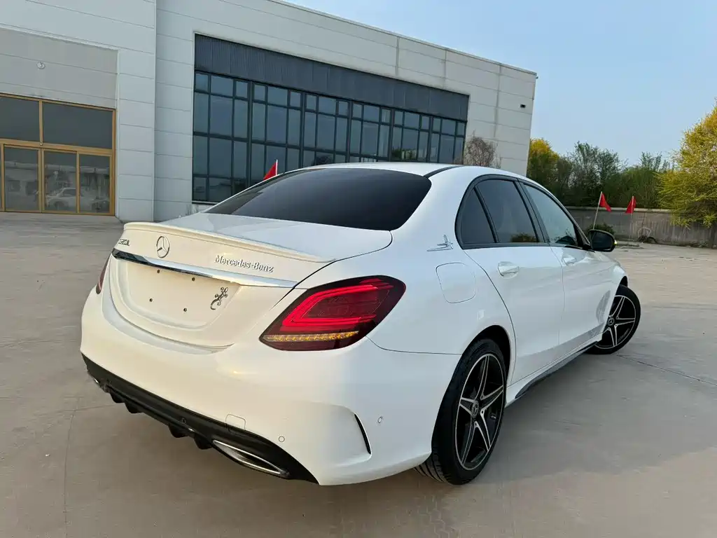 Mercedes-Benz C-Class 2020 — фото 4