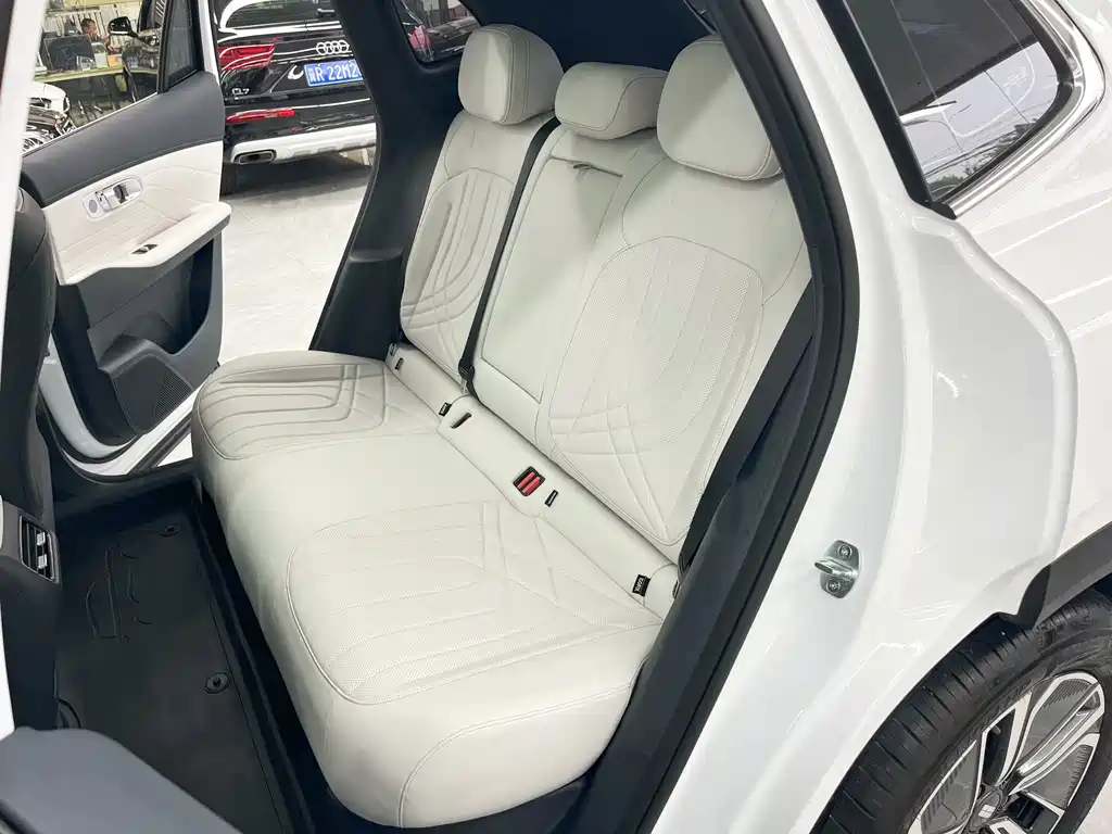 Geely Galaxy Starship 7 2025 — фото 20