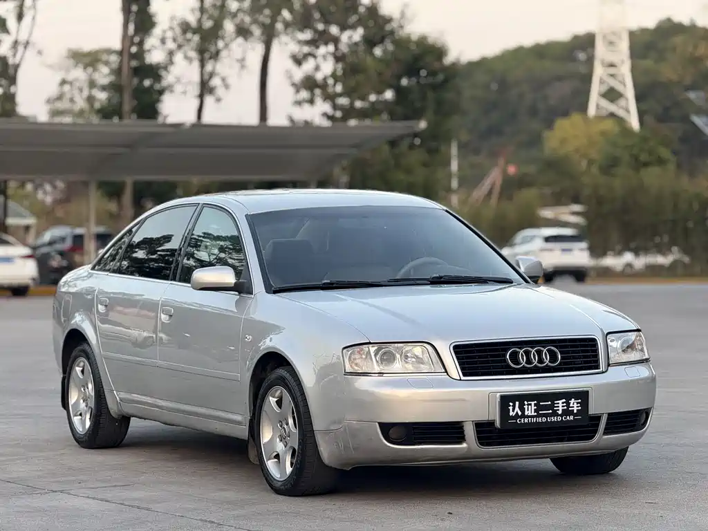 Audi A6 2004 — фото 2