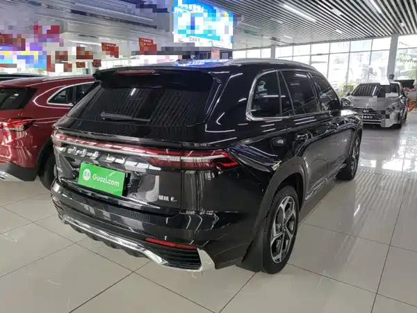 Geely Xingyue L 2024