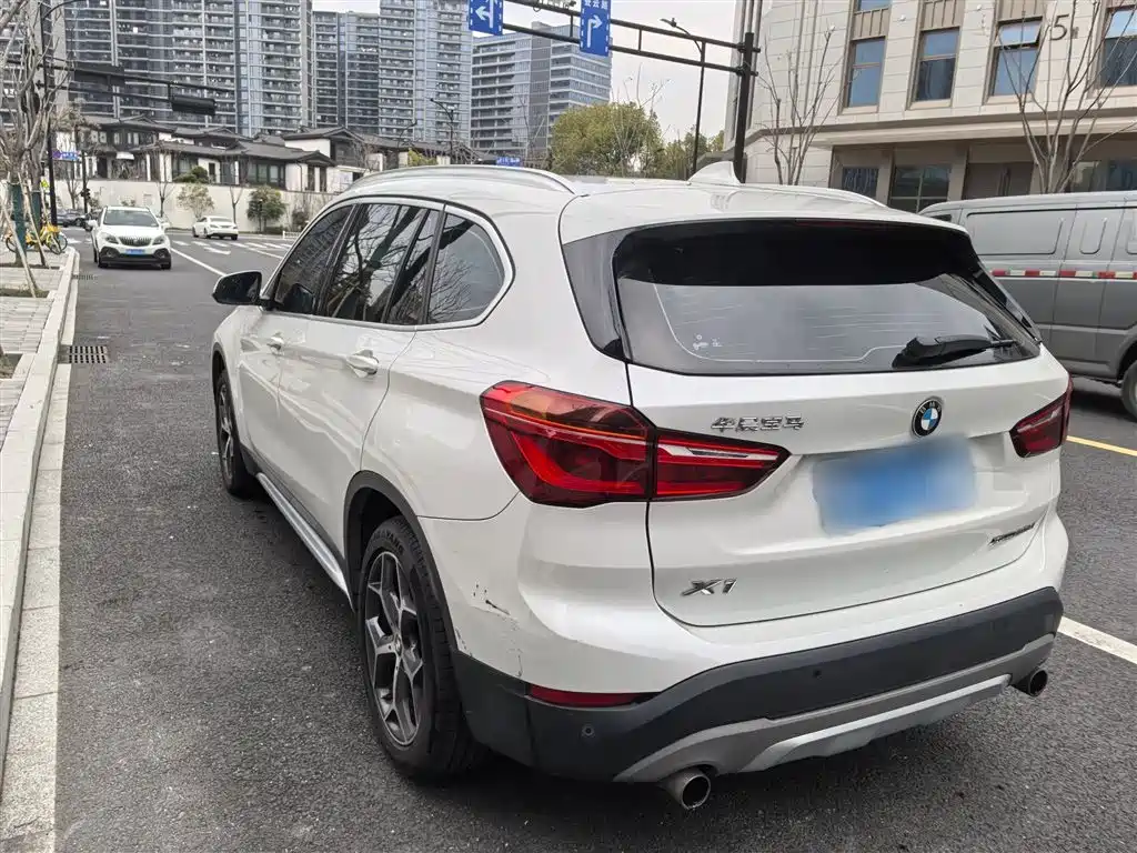 BMW X1 2019 — фото 10