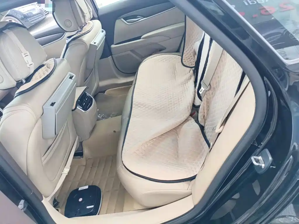 Cadillac XTS 2015 — фото 22