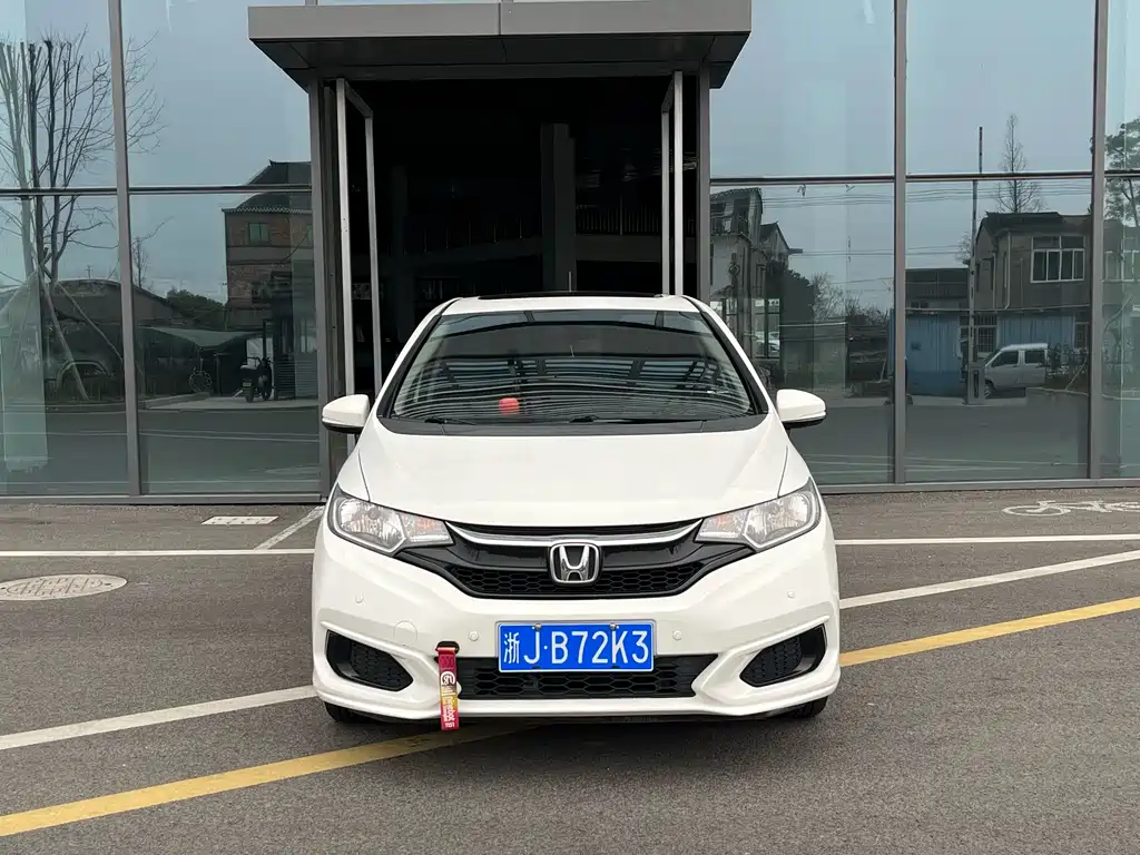 Honda Fit 2019 — фото 2