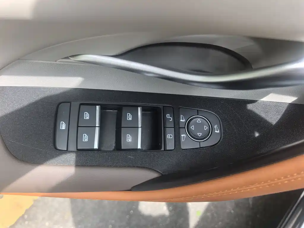 BYD Song Pro New Energy 2022 — фото 18