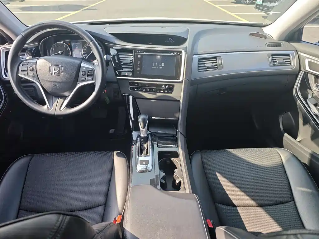 Honda Spirior 2018 — фото 9