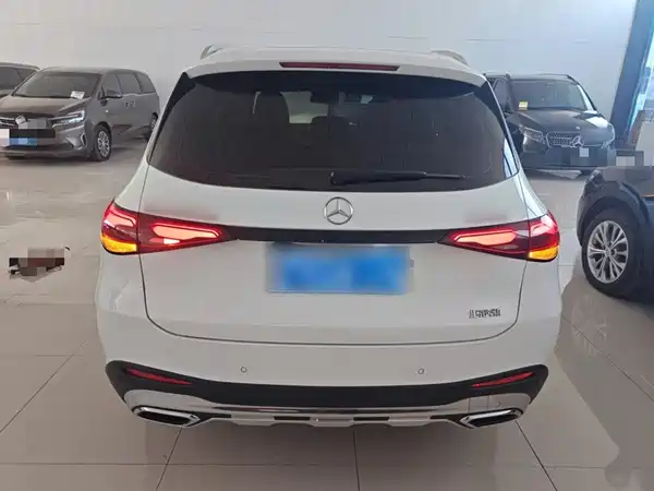Mercedes-Benz GLC 2023