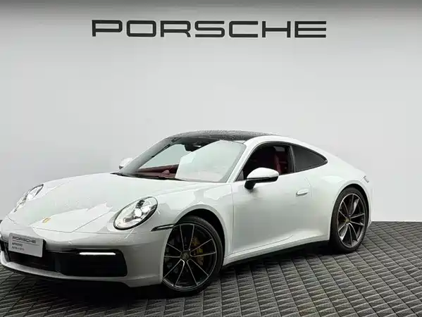 Porsche 911 2024