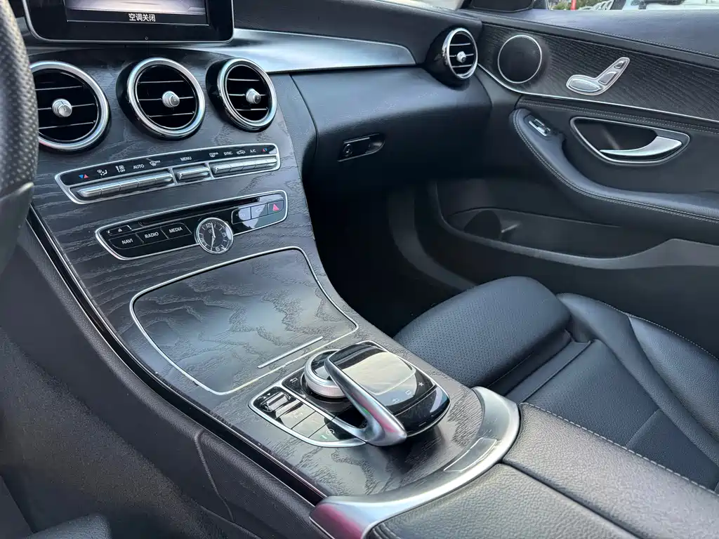Mercedes-Benz C-Class 2015 — фото 9