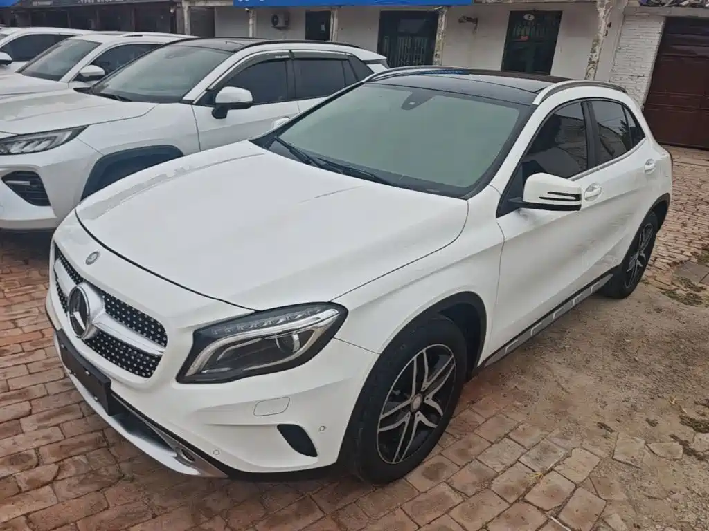 Mercedes-Benz GLA 2016 — фото 2